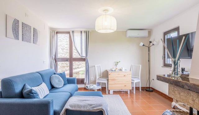 Beautiful private villa for 6 people with A/C, WIFI, patio and panoramic view