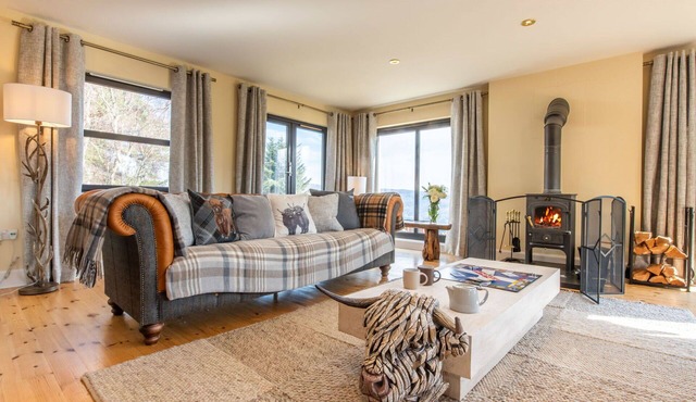 Beautiful private villa for 7 guests with WIFI, TV, patio and panoramic view