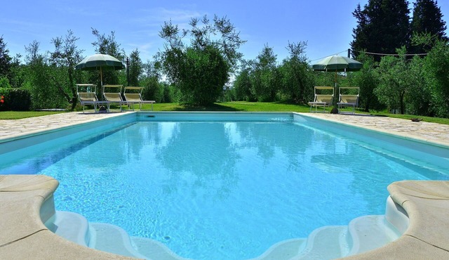 Beautiful private villa for 8 guests with private pool, WIFI, A/C, TV, terrace and panoramic view