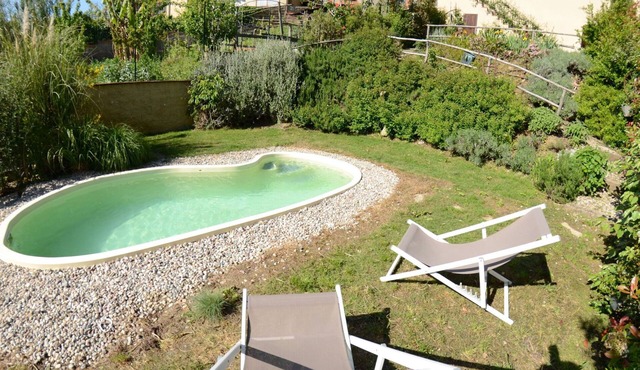 Beautiful private villa with WIFI, private pool, A/C, TV, veranda, pets allowed and panoramic view