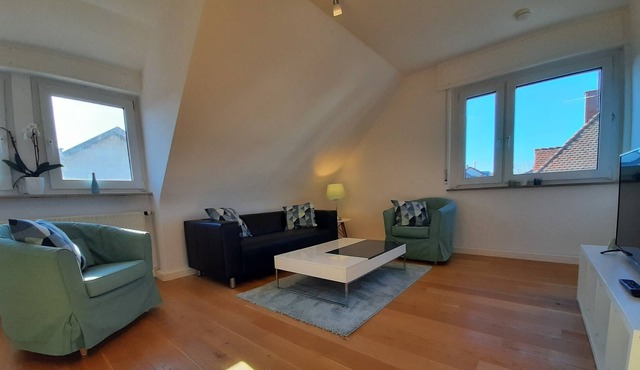 Beautiful, quiet apartment. In the center in 20 minutes by subway.
