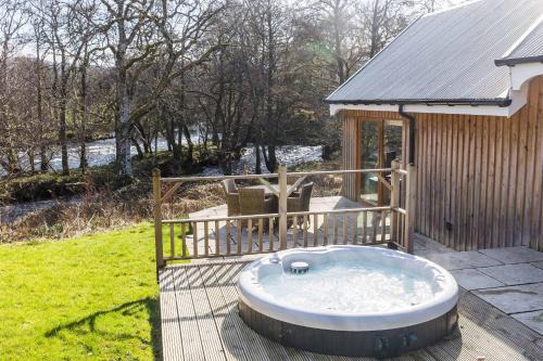 Beautiful river fronted house with private hot tub