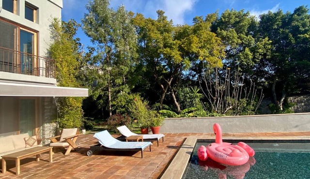 Beautiful six bedroom villa with private pool and only 5min walk to the beach.