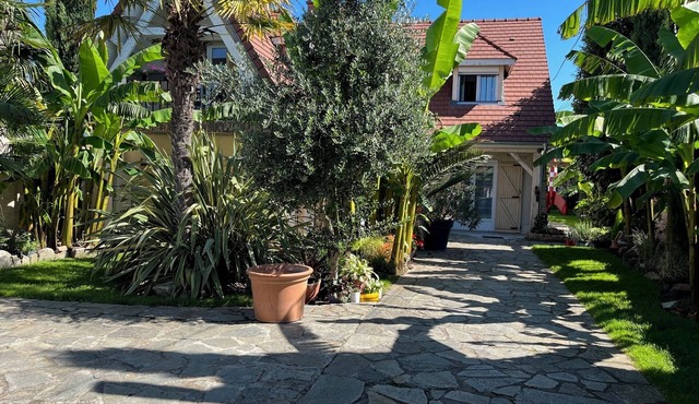 Beautiful, spacious property in an exotic setting.