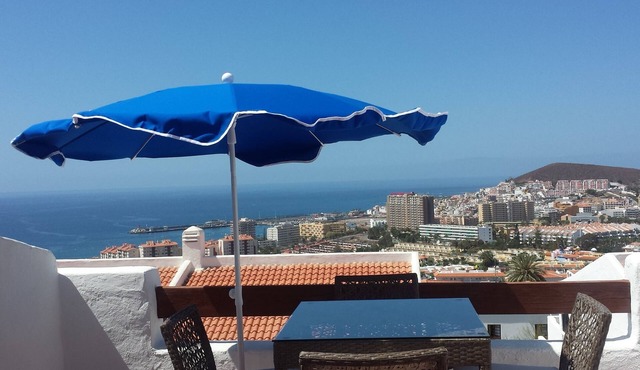 Beautiful Studio With Sea Views Alfresco Dining At Port Royale