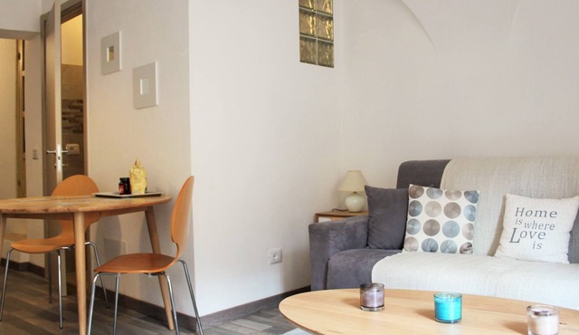 Beautiful studio for 2 persons Centre Badalucco near San Remo 10 km from the sea