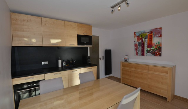 Beautiful studio 36 m2 for 4 people - refurbished - resort center