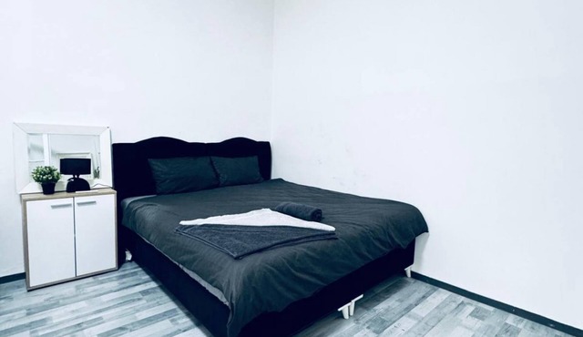 Beautiful Studio | Quick Access to Rathausplatz