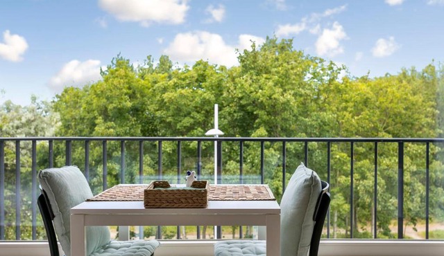 Beautiful studio with park and beach