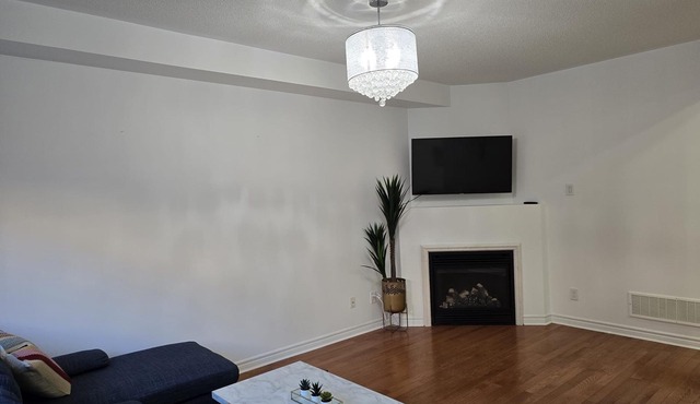 Beautiful three bedroom house in Pickering