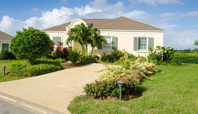 Beautiful three bedroom villa in gated community