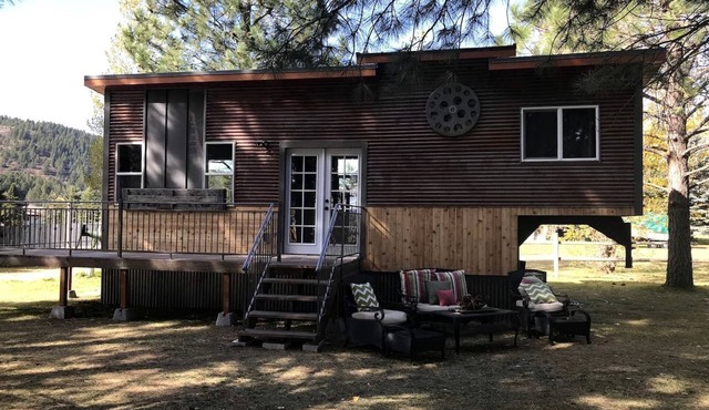 Beautiful Tiny House with Wrap-Around Deck and Skylight for a Romantic Escape in Irwin, Idaho