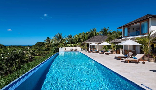 Beautiful Tom Tom Luxury villa