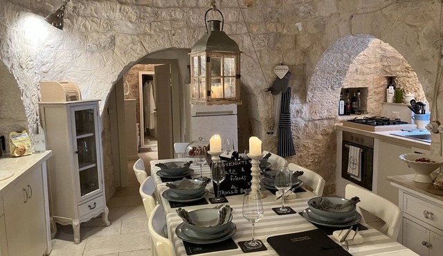 Beautiful Trullo and Villa, with private pool in picturesque countryside.