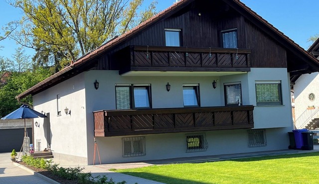 Beautiful vacation apartment Palatinate, for 2-5 persons 85 sqm, top floor