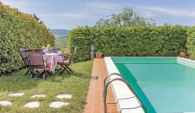 Beautiful villa for 6 guests with WIFI, private pool, TV and panoramic view
