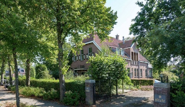 Beautiful villa with jacuzzi, gym and steam shower in Friesland