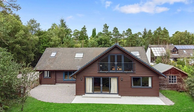 Beautiful villa for 10 guests with WIFI and pets allowed