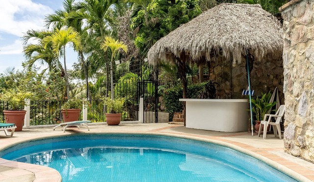 Beautiful Villa Conchas Chinas