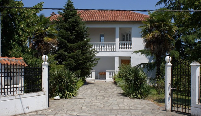Beautiful Villa next to Olympus
