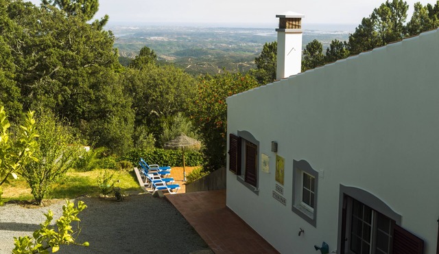 Beautiful Villa with pool and stunning views to the coast.
