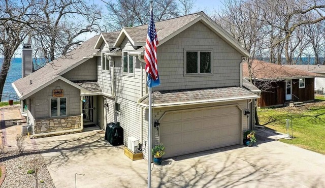 Beautiful waterfront home on Green Bay in Door County.