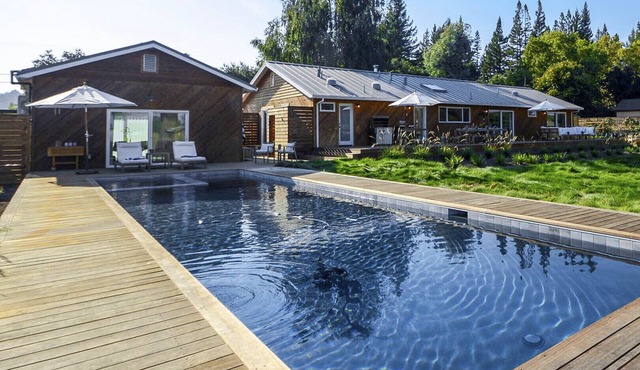 Beautifully Appointed MCM Home in Wine Country Heated Pool, Hot Tub, Gas Firepit