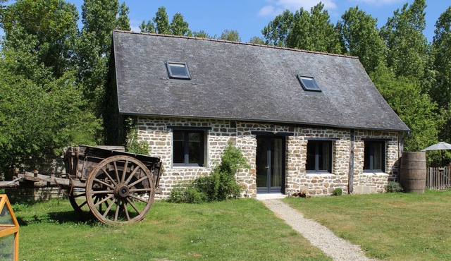 Beautifully Converted 18th Century Detached Barn in Peaceful Rural Setting