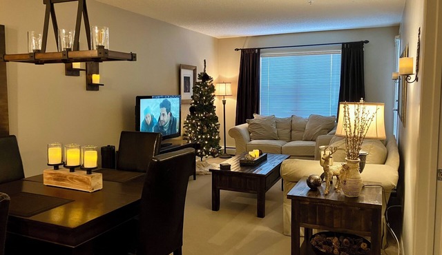 Beautifully decorated and sparkling condo in southwest Edmonton