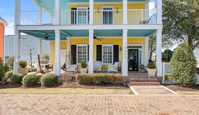 Beautique Cottage — Romantic, Renovated Condo in Historic Beaufort