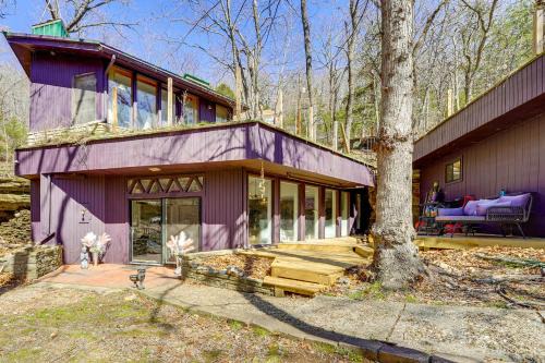 Beaver Lake Group Retreat w/Decks: 2-Unit Combo