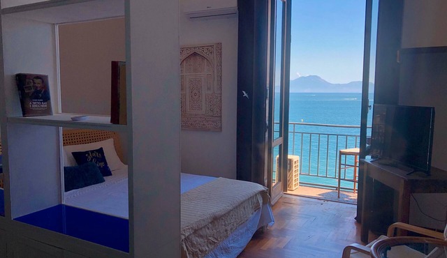 Bed and Breakfast 'Camera La Stella Del Mare' with Balcony, Wi-Fi and Air Conditioning