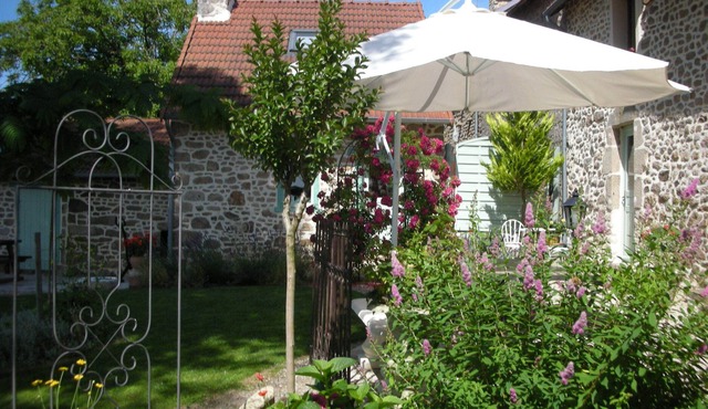Bed and breakfast capacity 2 ps sitting area quitchenet tv wifi see details...