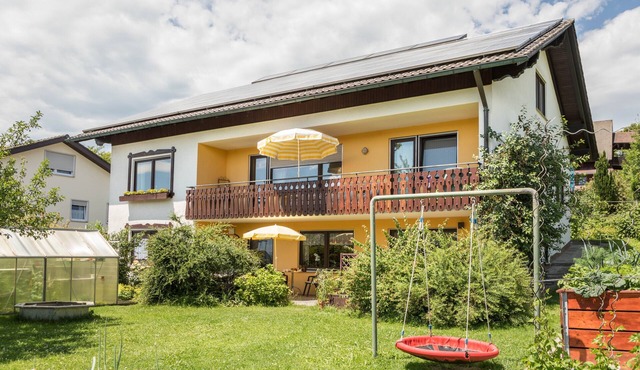 Bed and Breakfast at Gertrud's with Garden, Terrace & Playground