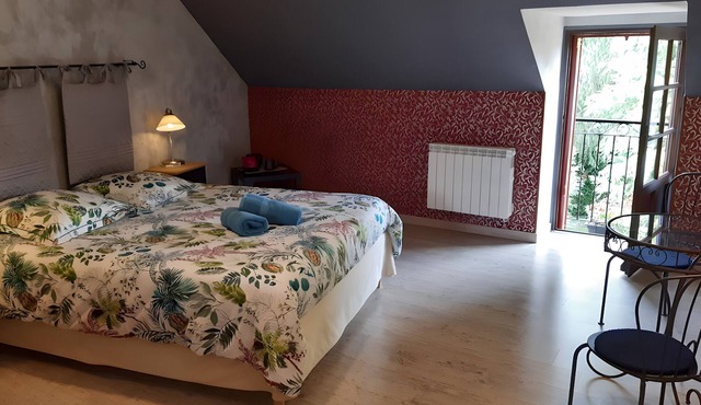 Bed and Breakfast 'Escargot Achatina' with Shared Pool, Shared Terrace and Wi-Fi