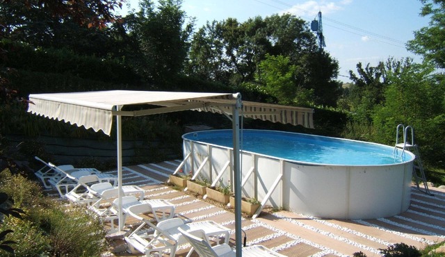 Bed and breakfast for up to 3 people