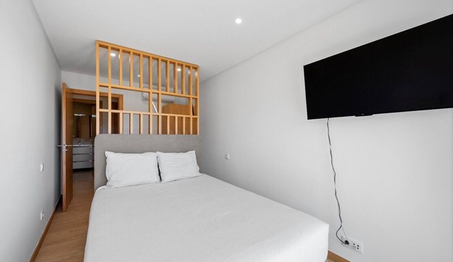 Bed and Breakfast 'Piso Lua' with Mountain View and Heated Pool