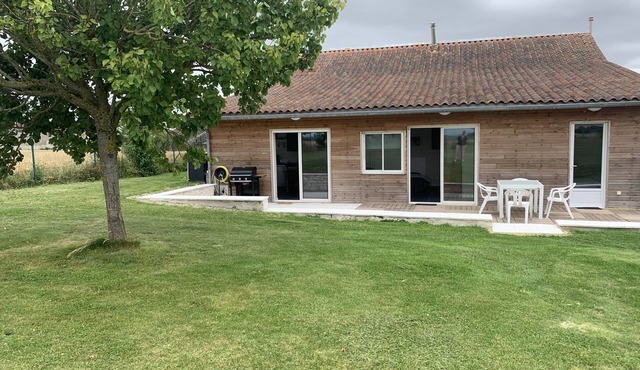Bed and Breakfast - The Canadian