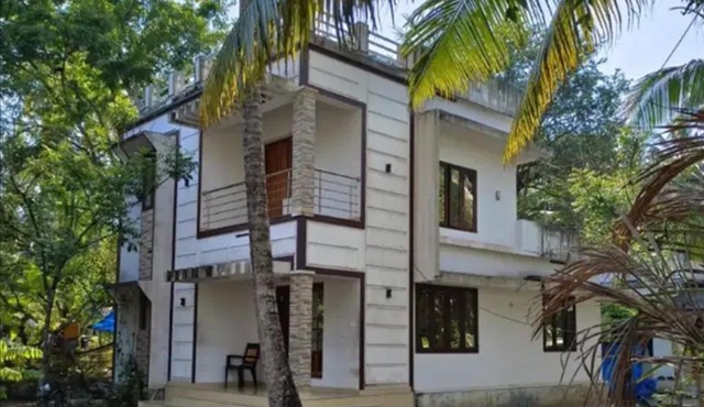 Bed & Breakfast at Silvassa