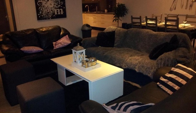 Bed & Kitchen Den Oever