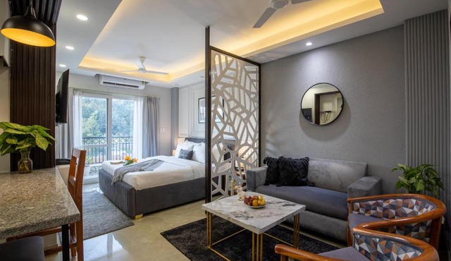 BedChambers Luxurious Aparthotel Near Medicity