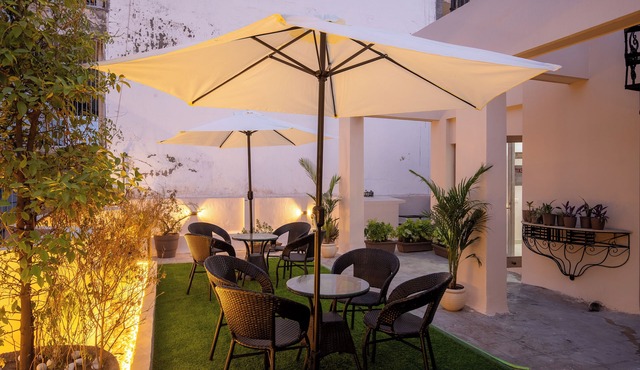 BedChambers Serviced Apartments Sector40