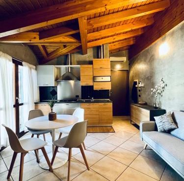 BEddy & Breakfast - Station Loft