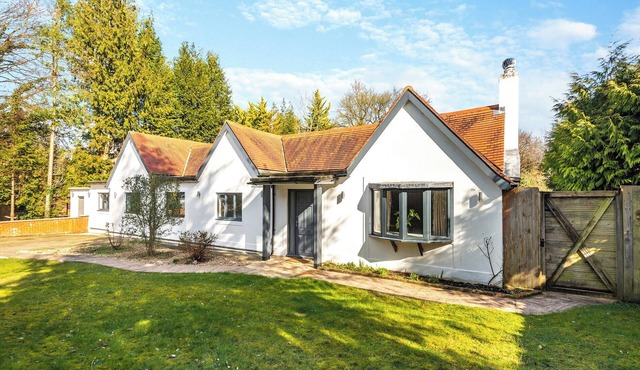 Beechlawns Cottage - UK48832