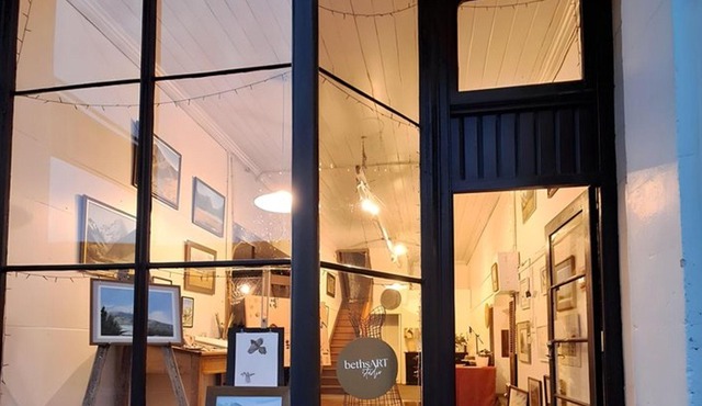 Behind the Studio Door Art and Travel Full Day Experience