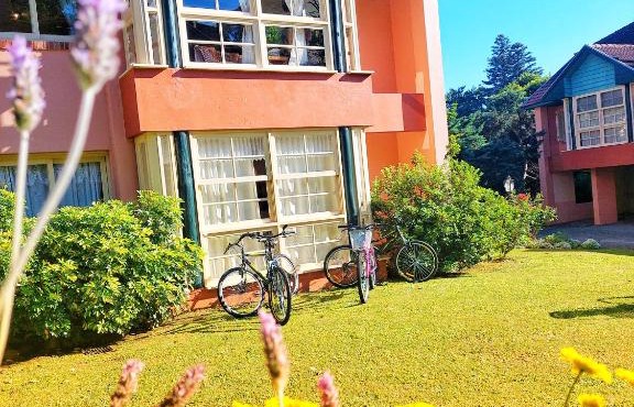 Belíssimo Duplex a 500m Lago Neg 3Q 4bikes Churrasq lareira Ar QF