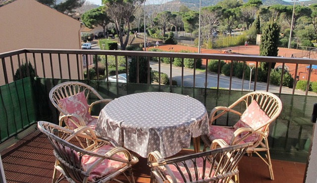 Bel appartement 3 pièces dans résidence avec piscine