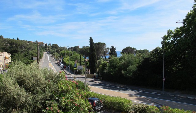Bel appartement T2 proche de la mer dans résidence avec piscine