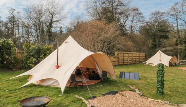 Bell tent 2