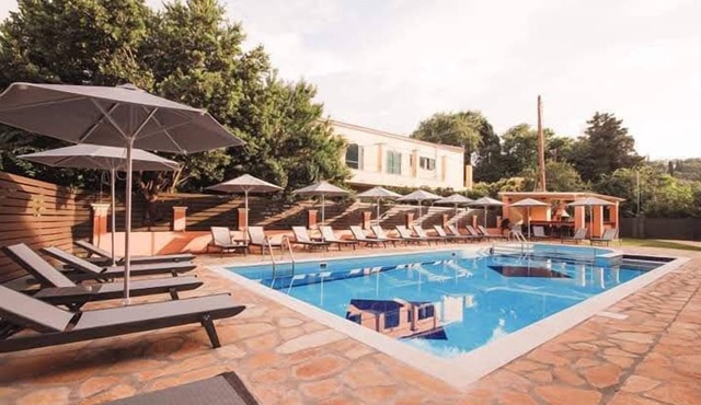 BELLA DE LUX APTS